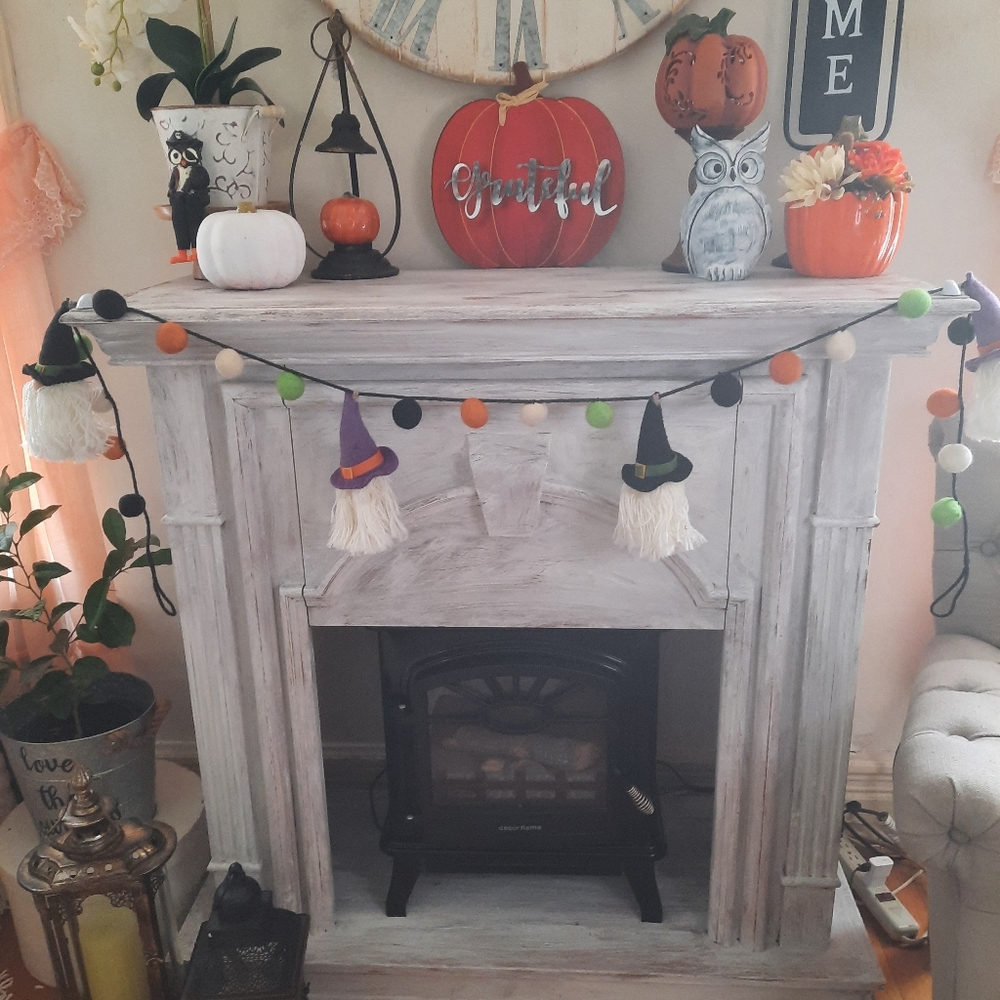 6 ft. GNOME Garland